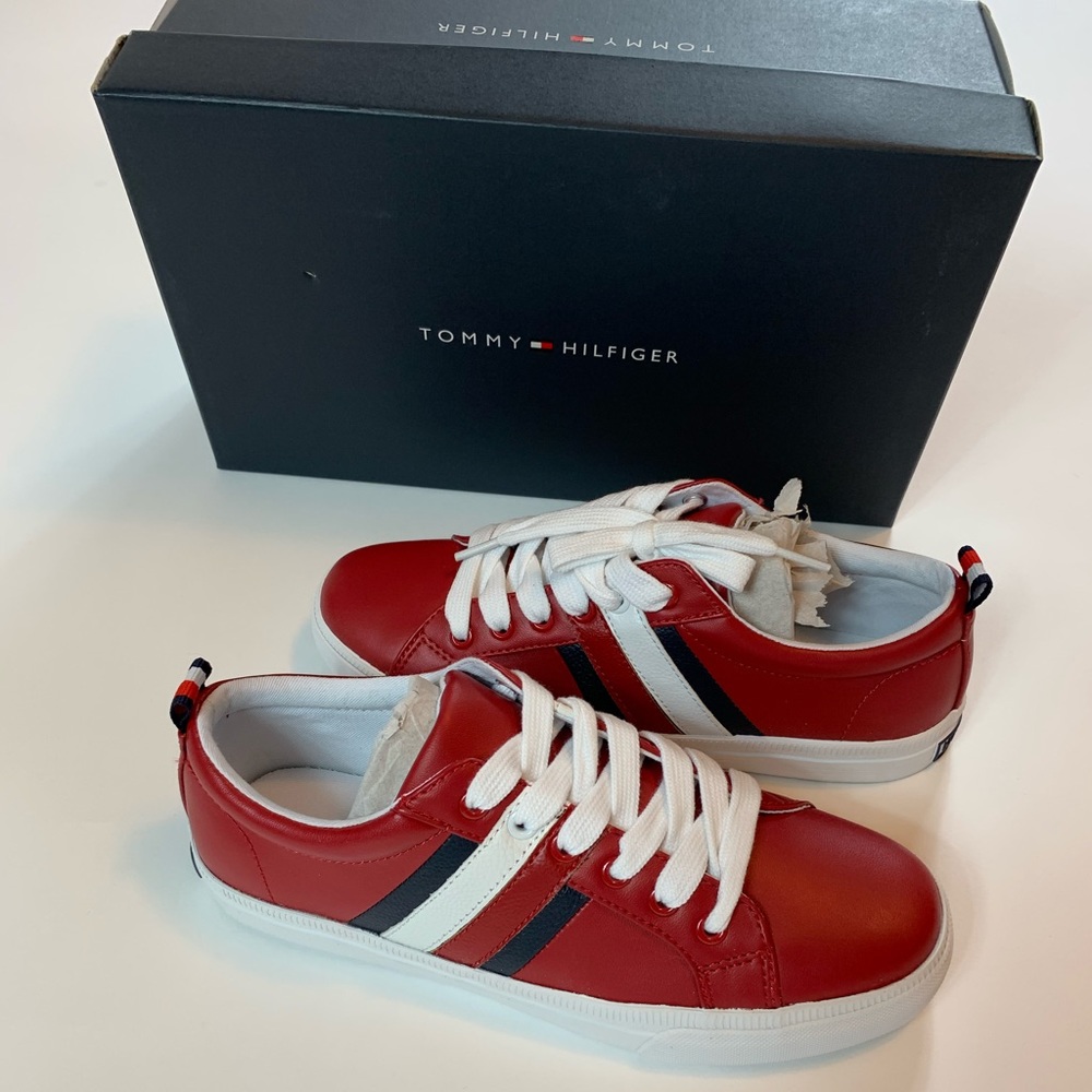 Tommy Hilfiger Lireai women’s low top new sneakers
